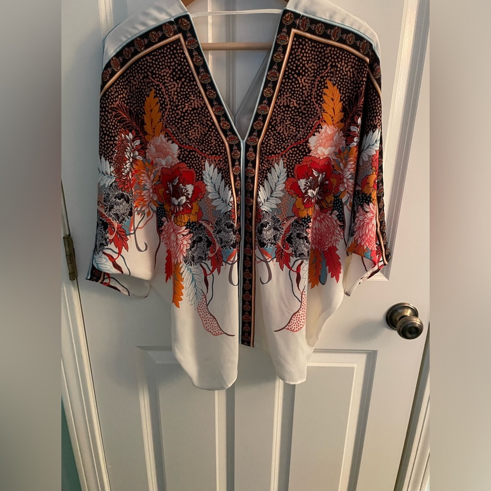 Rose + Olive Floral V-Neck Dolman Sleeve Kimono Blouse Size Medium - Picture 3 of 5